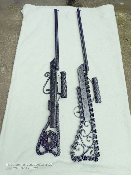 Repliki broni z metalowych części