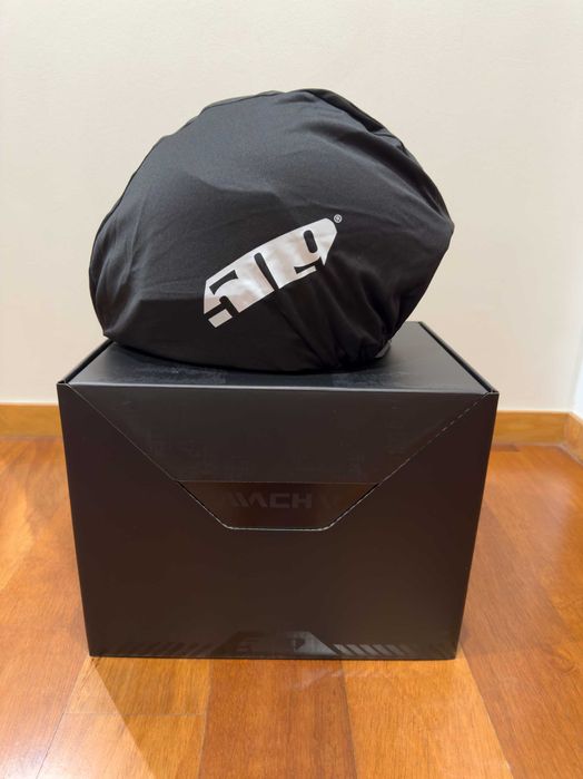 Capacete Mach V Commander 509 com sistema de comunicação Cardo NOVO!