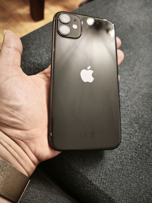 Smartfon iPhone 11