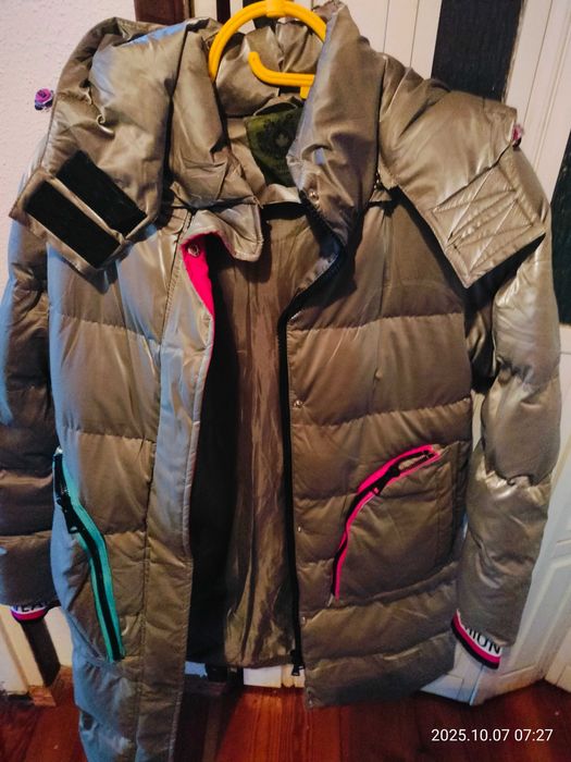 Kurtka  zimowa  damska M--L