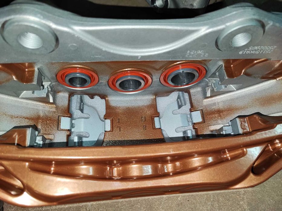 Pinças Cupra 374mm Akebono