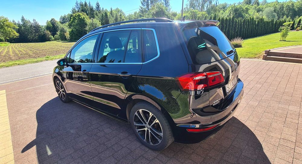 Volkswagen Golf Sportsvan R-line, Highline
