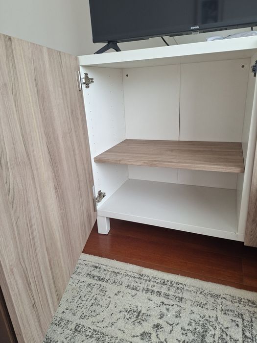 Móvel aparador Ikea