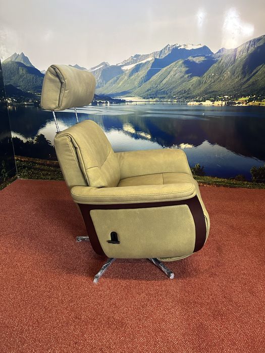 N:10.    Fotel obrotowy rozkladany relax, nowy.