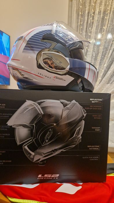 Kask LS2  valiant II  FF900 rozmiar M