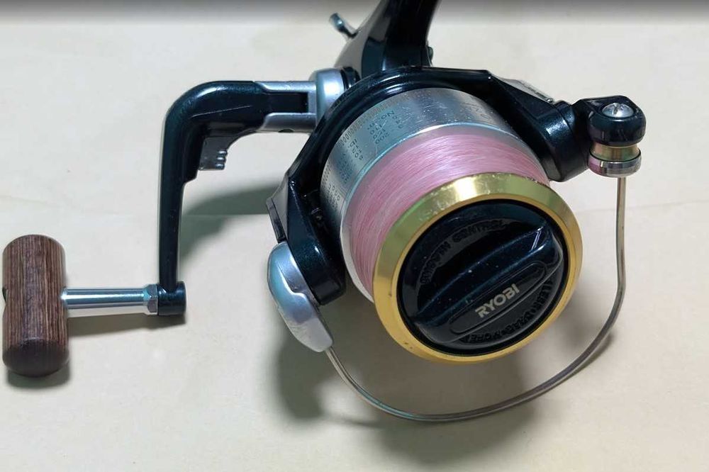 Японская рыболовная катушка Ryobi CYNOS XX2000ZM