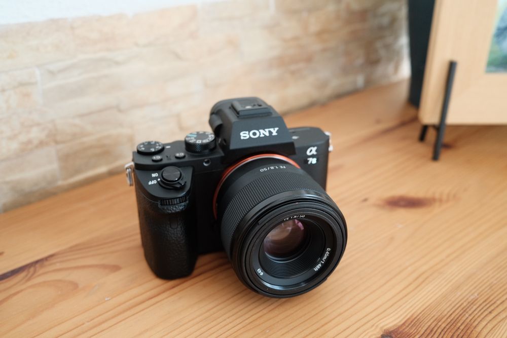 Sony A7II + FE 50mm f/1.8  c/Garantia