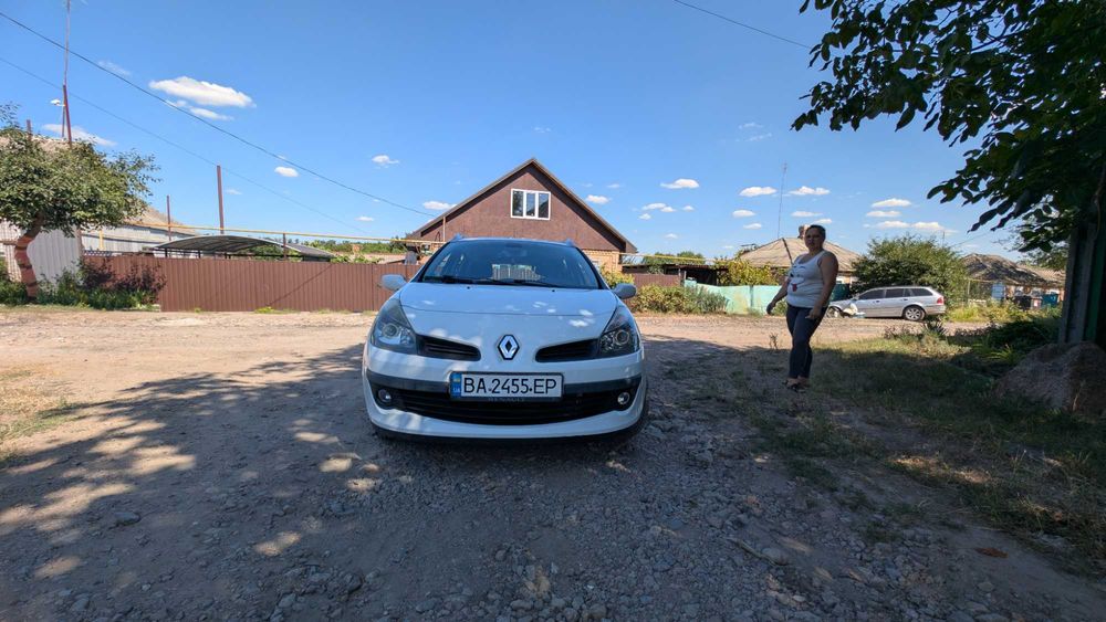 Продам авто Renault Clio універсал 2008р