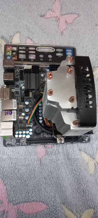 Gigabyte GA-B75N + i5-2400 + 4гб ДДР3 + кулер башня