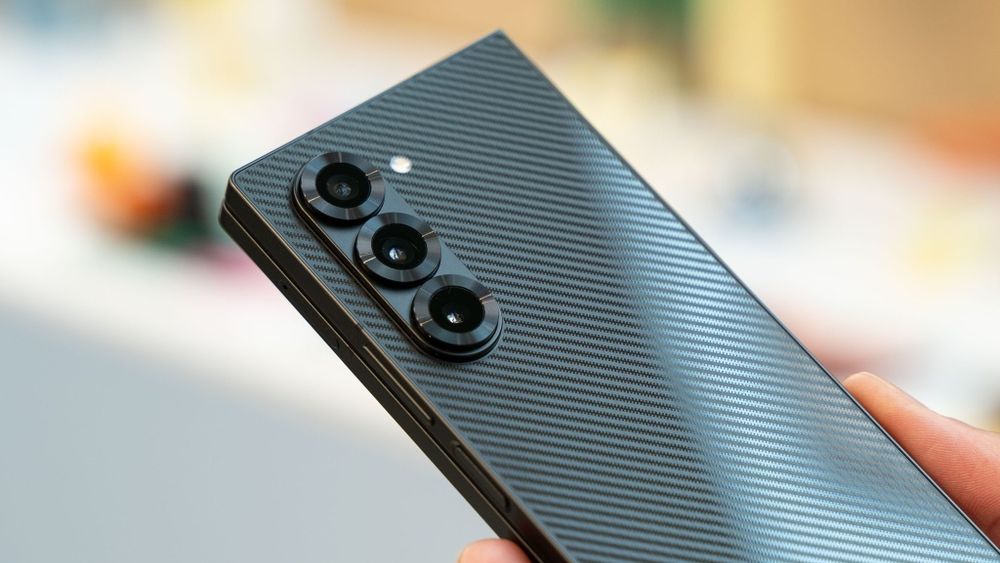 Samsung Zfold 6 carbon 1TB