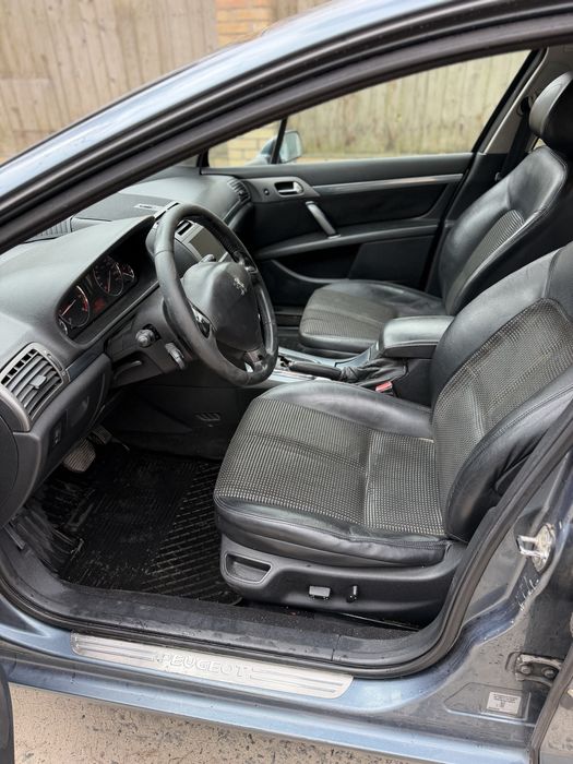 Peugeout 407 2.0 дизель автомат 2006 год