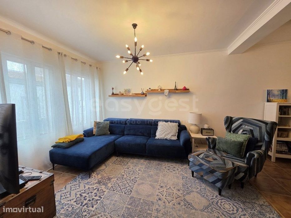 Moradia T4 Renovada com Anexo T1 e Garagem - Fajã de Cima, Ponta De...