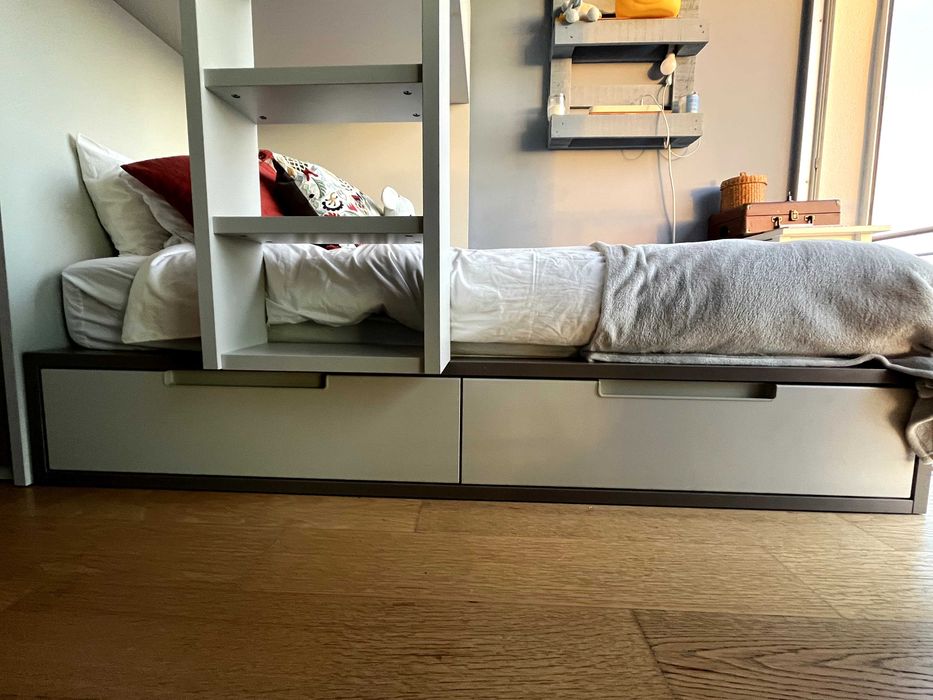 Cama Beliche com arrumação