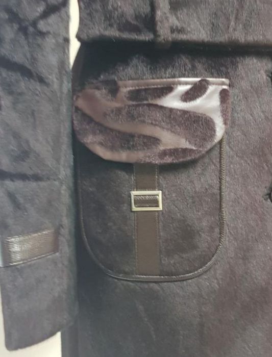 Легке пальто, нове.