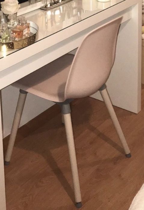 Cadeira Ikea Rosa