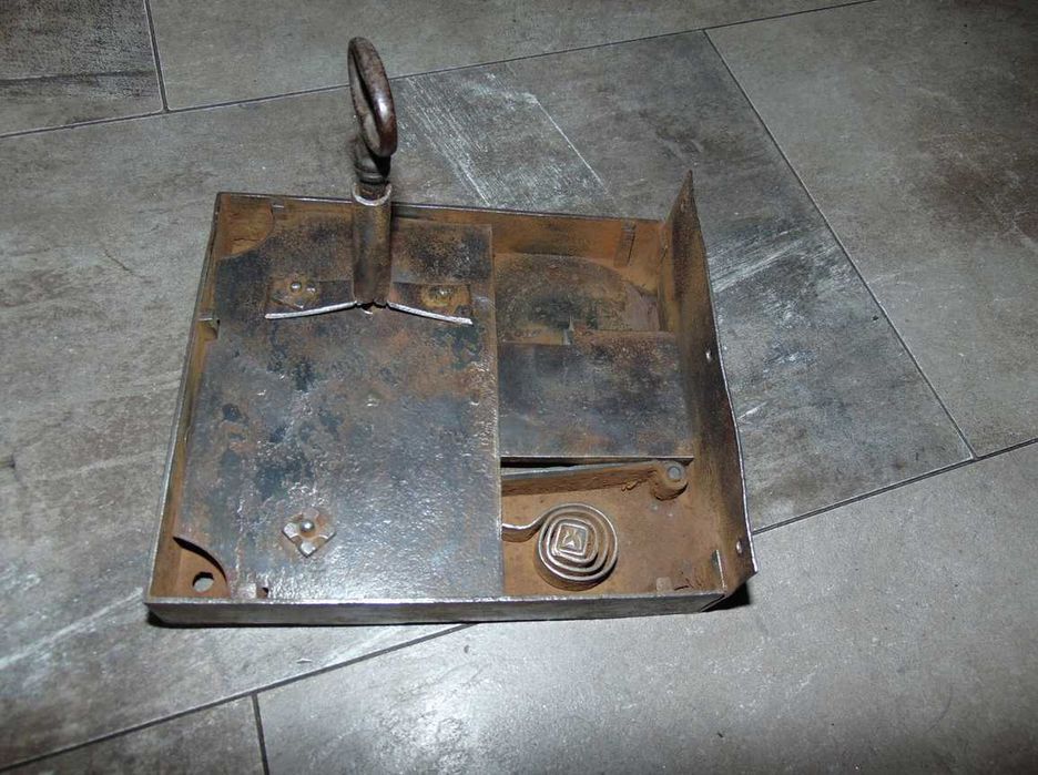 XIX w.zamek do bramy,bramki itp.