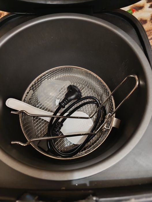 Продам мультиварку