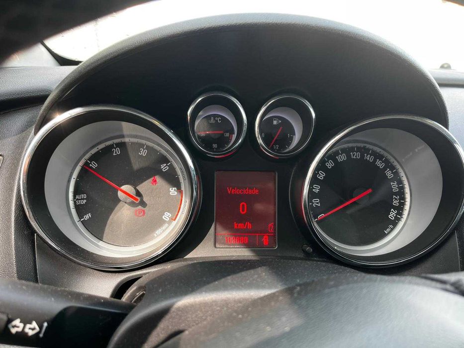 Carrinha Opel Astra