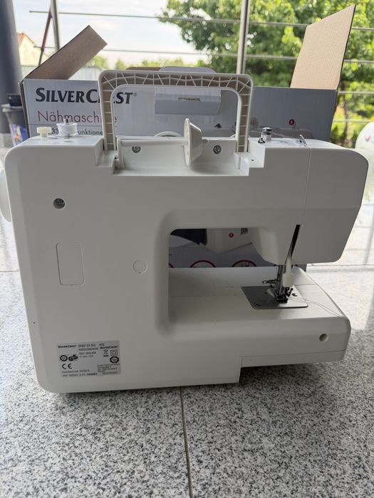 Maszyna do szycia SilverCrest 33 ściegi