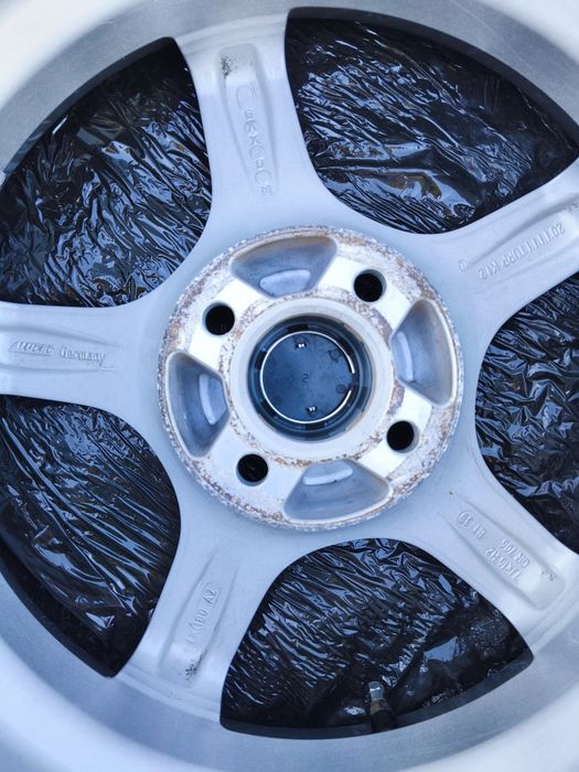 Колеса Renault Megane Scenic Clio Dokker Lodgy Zoe Sandero Stepway Logan KIA Rio Hyundai Accent i20 Suzuki Opel R16(4*100)+205/55/16 шини зимові Barum