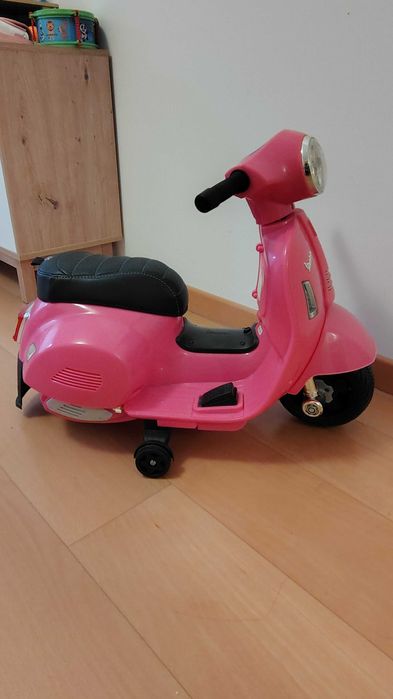 Moto Eléctrica Criança Vespa