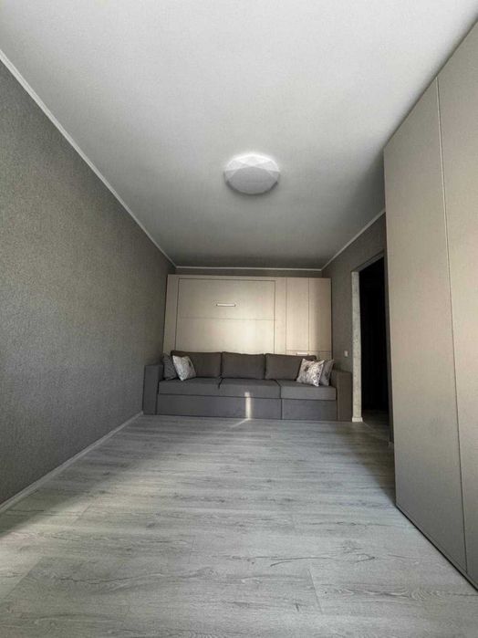 Перша здача все нове 2к квартира вул.Межова ЖК Варшавський Генератор