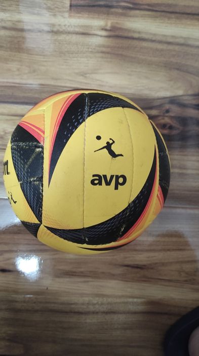 Piłka do siatkówki plażowej Wilson OPTX AVP