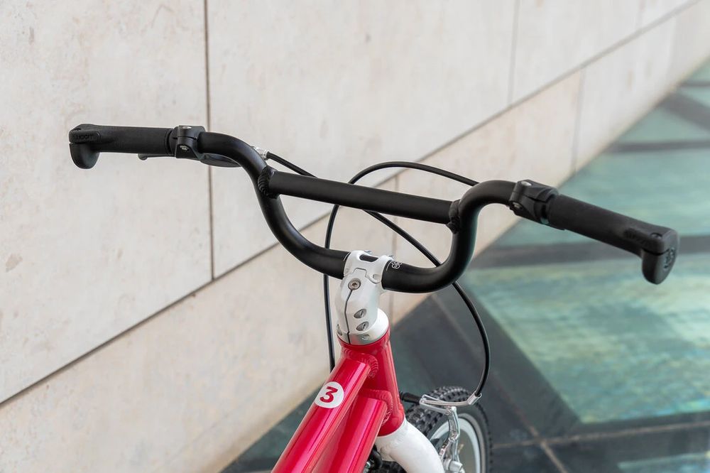 Rowerek dziecięcy woom GO 3 AUTOMAGIC Czerwony