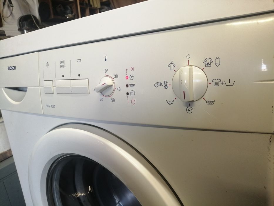 Пральна машина BOSCH WFD 1660