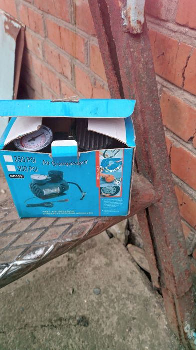 Насос автомобильный