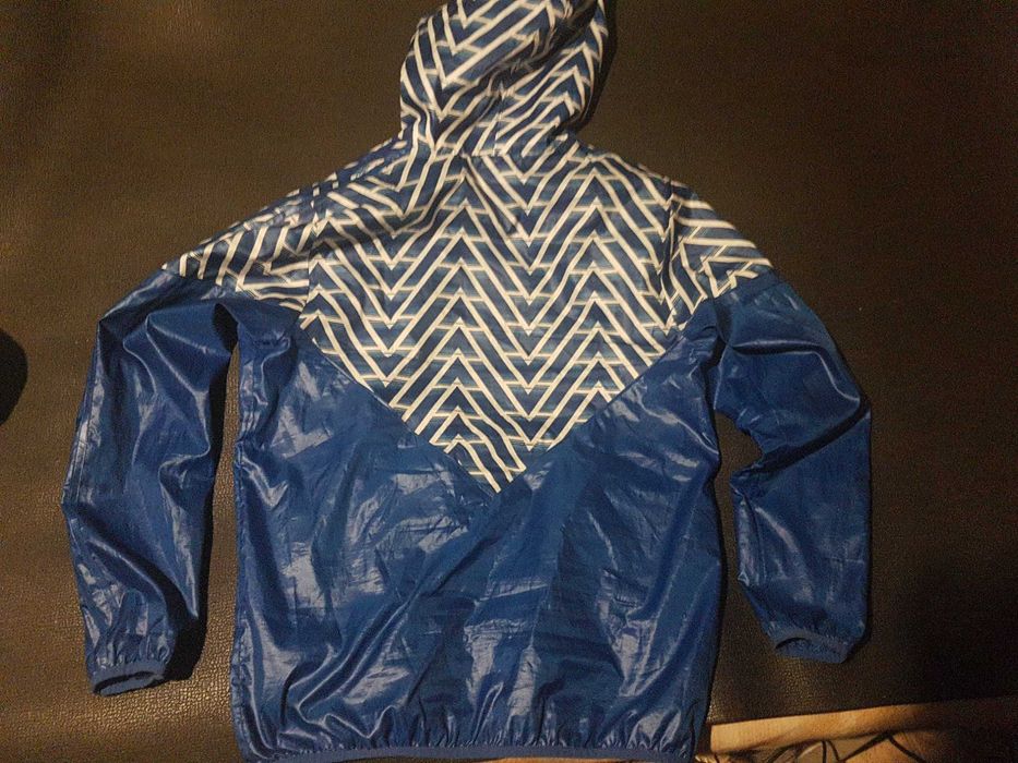 Продам ветровку Adidas original