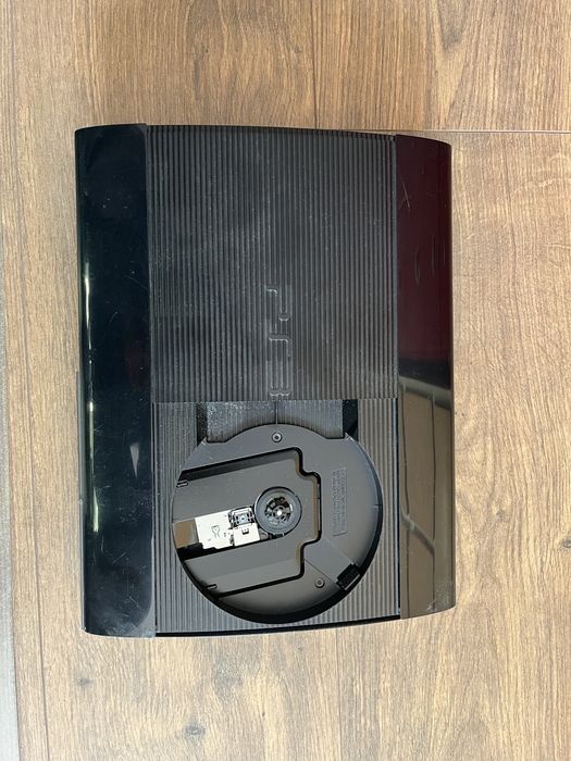 Consola ps3 (negociavel)