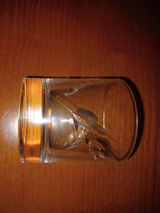 Conjunto de copos de uísque com balde