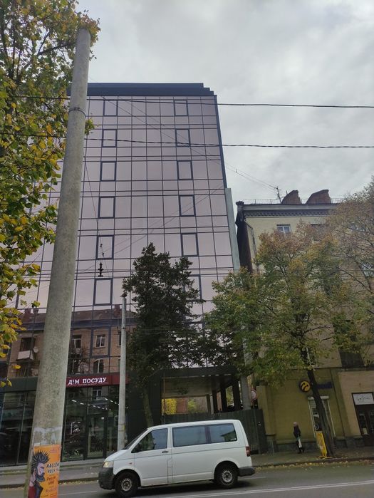 Продам офісне приміщення на Київський