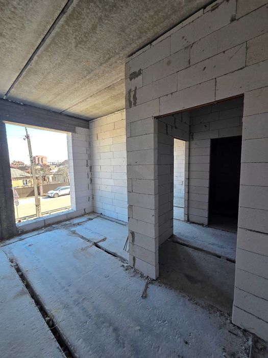 Квартира з газовим опаленням, 900$/м2, 5 школа