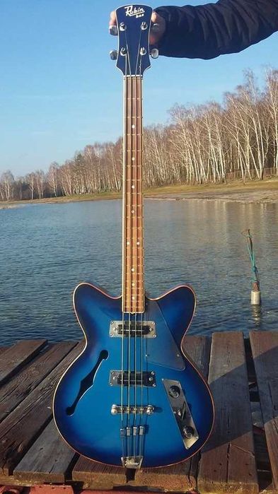 Gitara Rubin bas