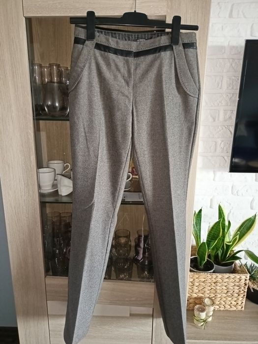 Sprzedam garnitur damski