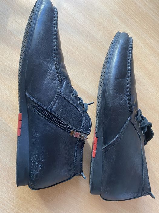 Черевики для хлопчика підлітка