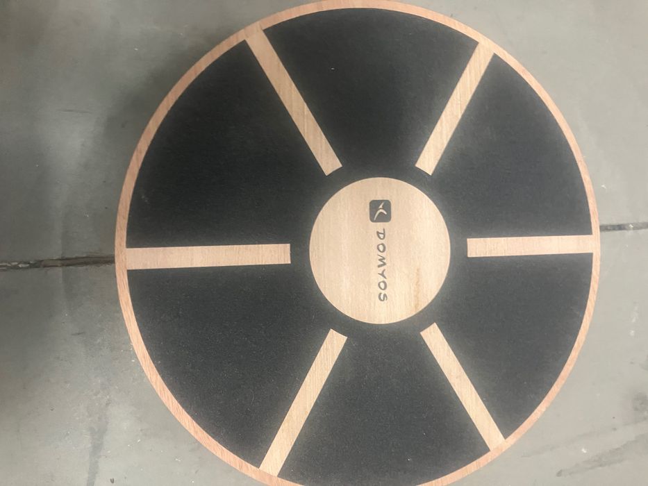 Balance board para fortalecer os músculos