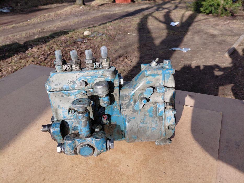 Pompa wtryskowa ciagnik c360