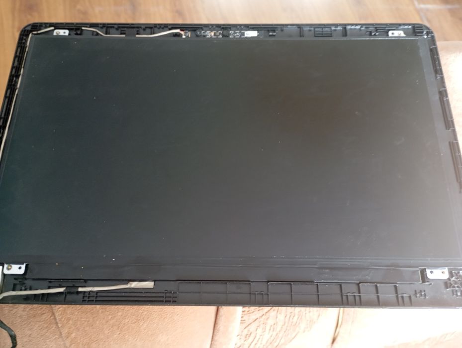 Матриця asus x543u