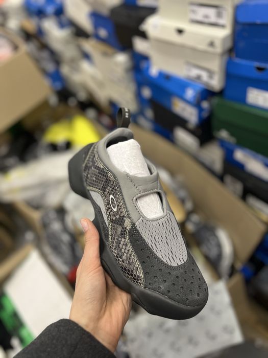 Чоловічі кросівки Oakley Factory Team Flesh сірі нові оригінальні