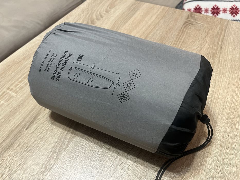 Materac samopompujący Forclaz Trek 500