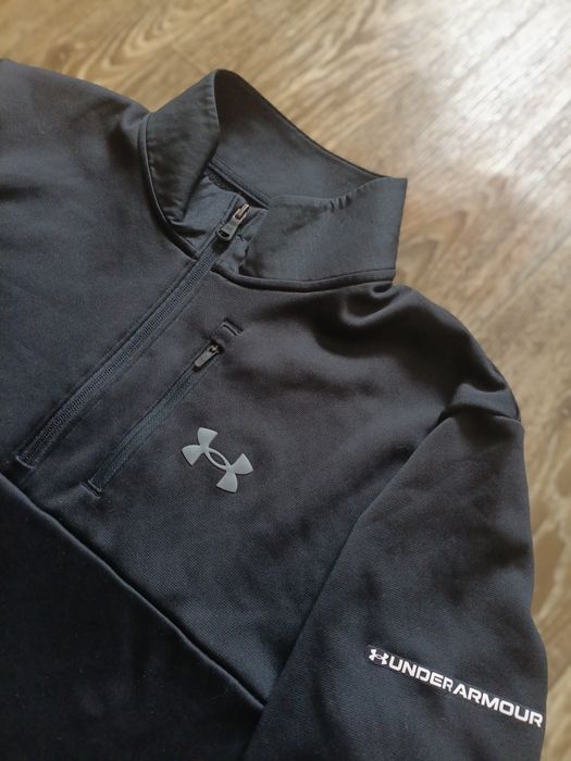 Кофта від Under Armor p.L