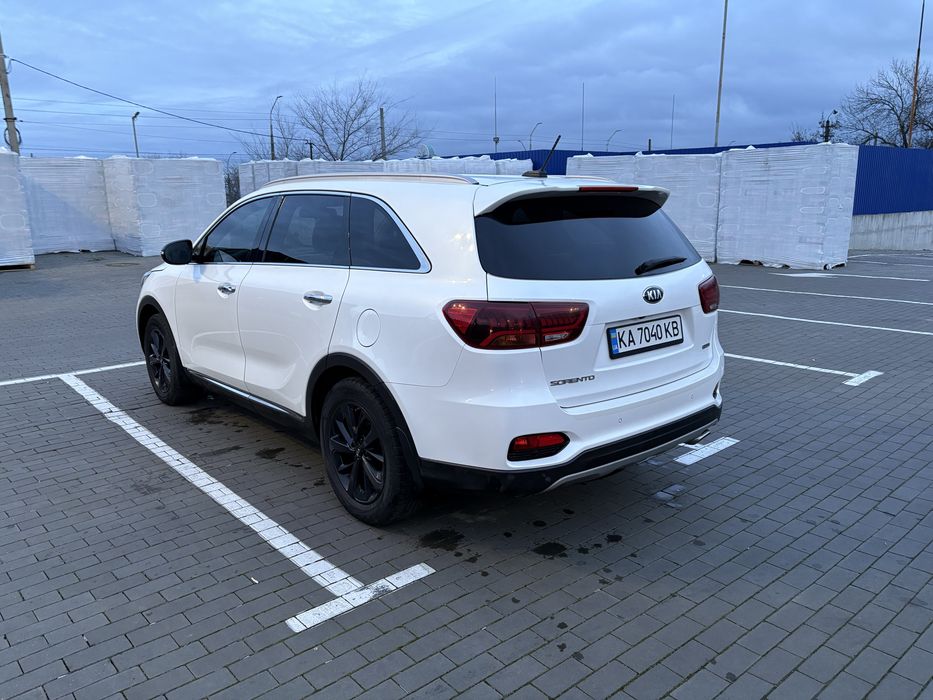 Kia Sorento 2018 VIN KNAPH81BDJ5447839 фото оголошення 4 з 18