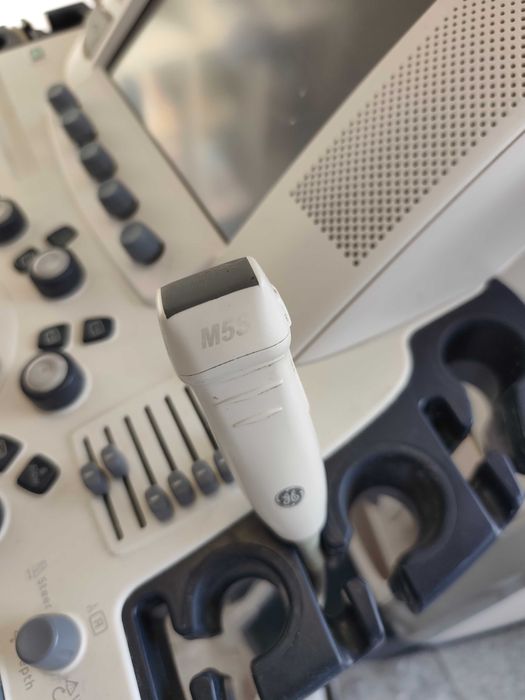 Ecógrafo GE Logiq E9 com 3 sondas originais GE