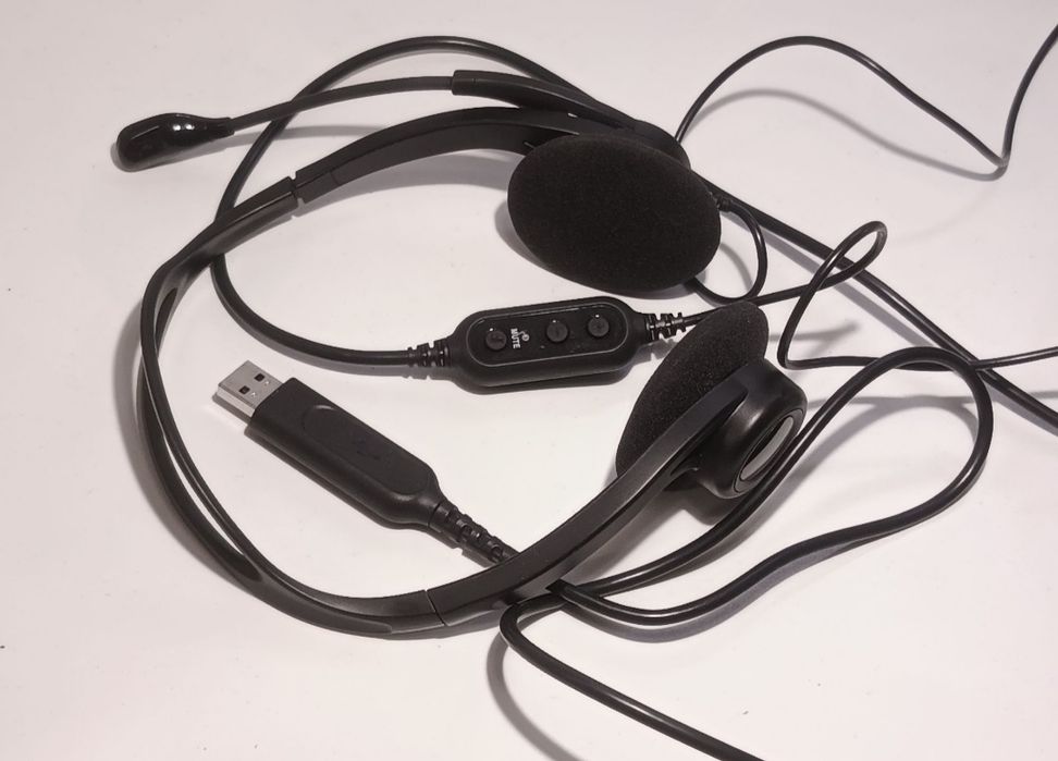 Słuchawki USB Logitech z mikrofonem