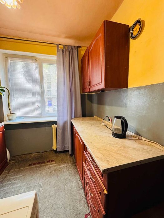 Продається 2-кімнатна квартира