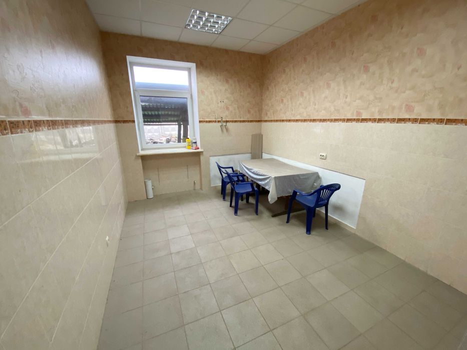 Приміщення вільного призначення 470м2