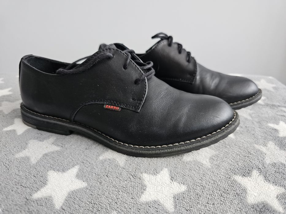 Buty do garnituru chłopięce 33